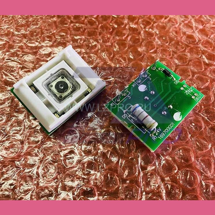 Кнопочный модуль (тип SIGT, KL 003/004, 24V) KM169700G01 Kone