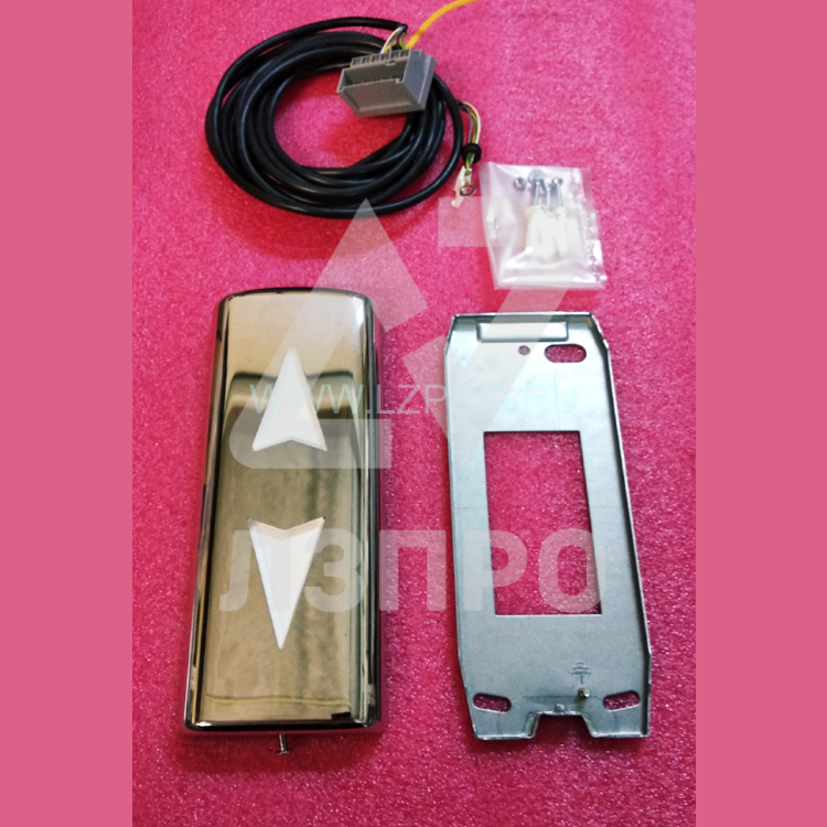 Указатель направления SHL (пол. нерж., две стрелки, FAA23600BA) с платой FAA25005A1 Otis