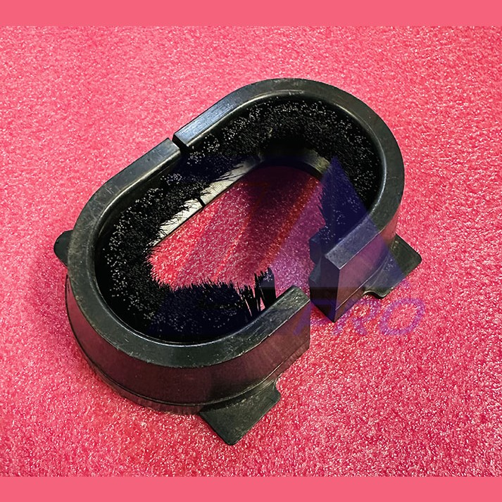 Устье поручня эскалатора со щеткой CO3000 ECOWALKWAY KM5072085H01 Kone