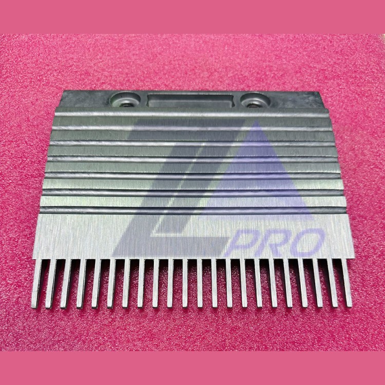 Гребенка эскалатора алюминиевая правая тип A L=200,7мм GSE DEE3703287 Kone