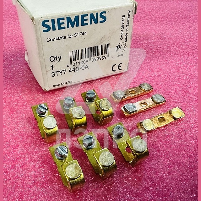 Комплект контактов (для контактора 3TF44) 3TY7 440-0A Siemens