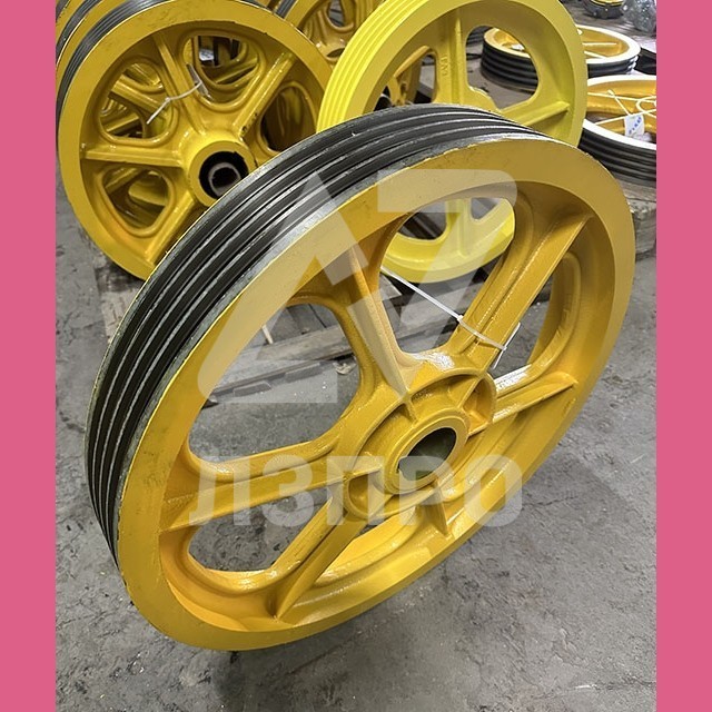 Шкив канатоведущий ZAA260A3 620х4х10,5 13VTR